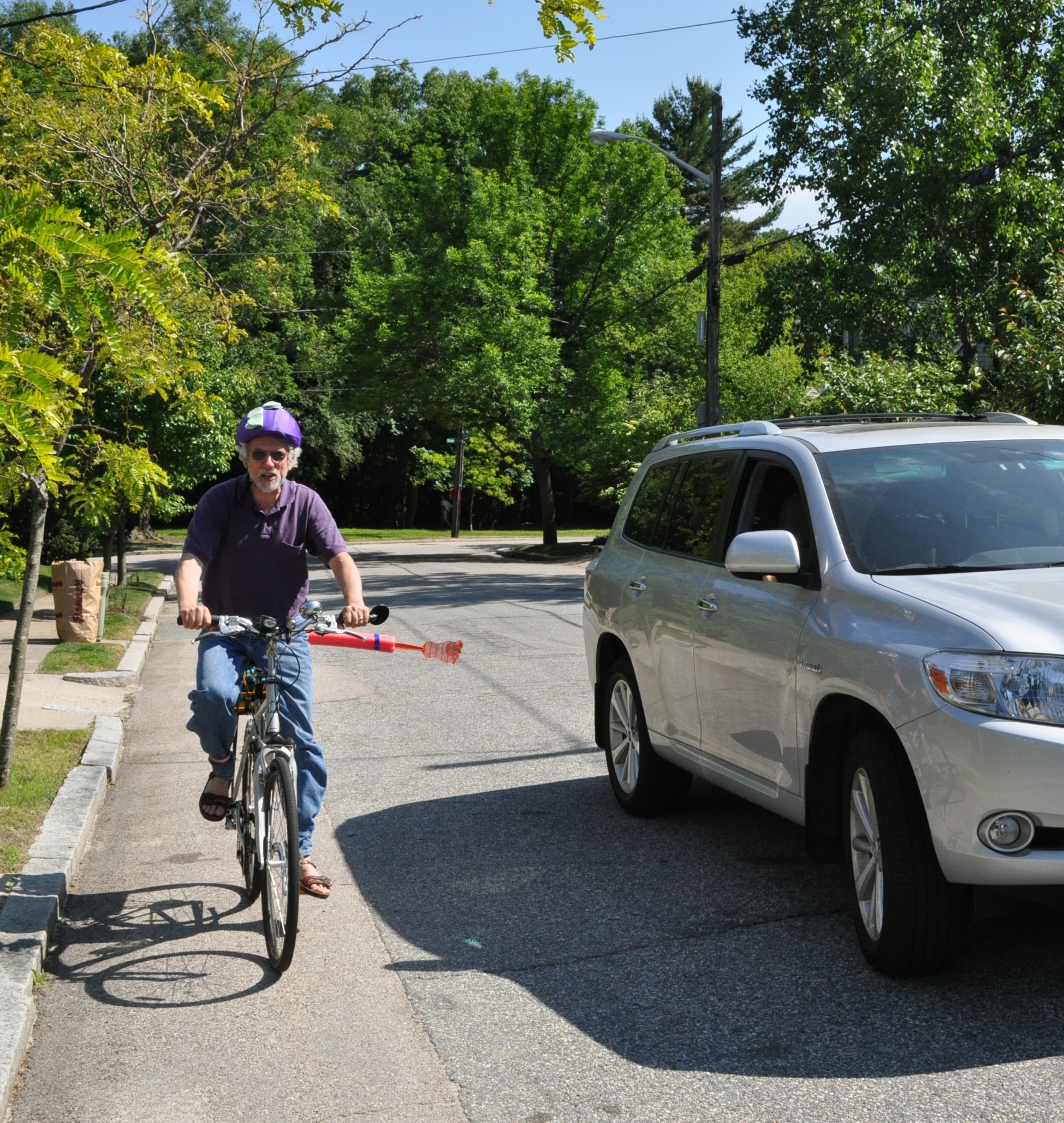 The car shoo improves bicycle safetygi.  It will keep cars 3 feet away. It's like having your own bike lane.  With the car shoo you will not get hit by cars.